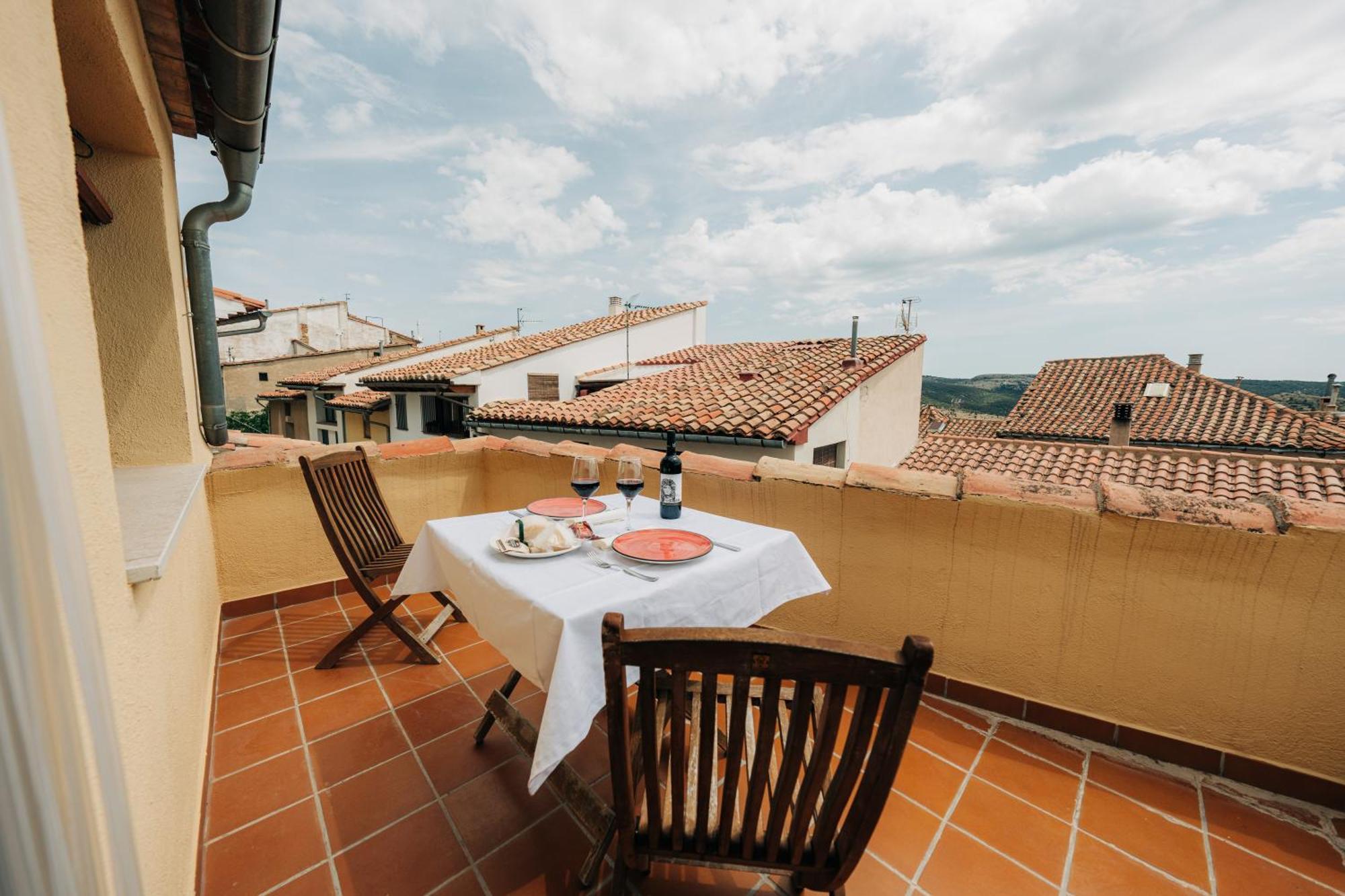 Apartamentos Stetic 2 Morella Bagian luar foto